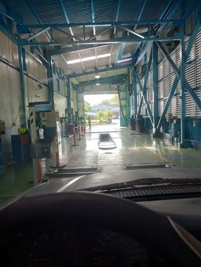 Taller mecánico automotriz Multiservicios la Mansión