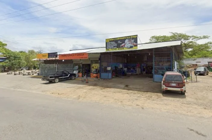 Taller y lubricentro la Y griega