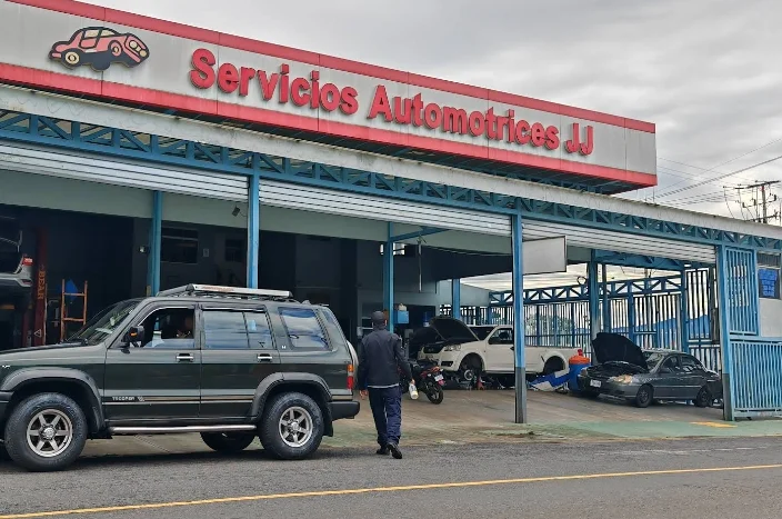 Servicios Automotrices J.J