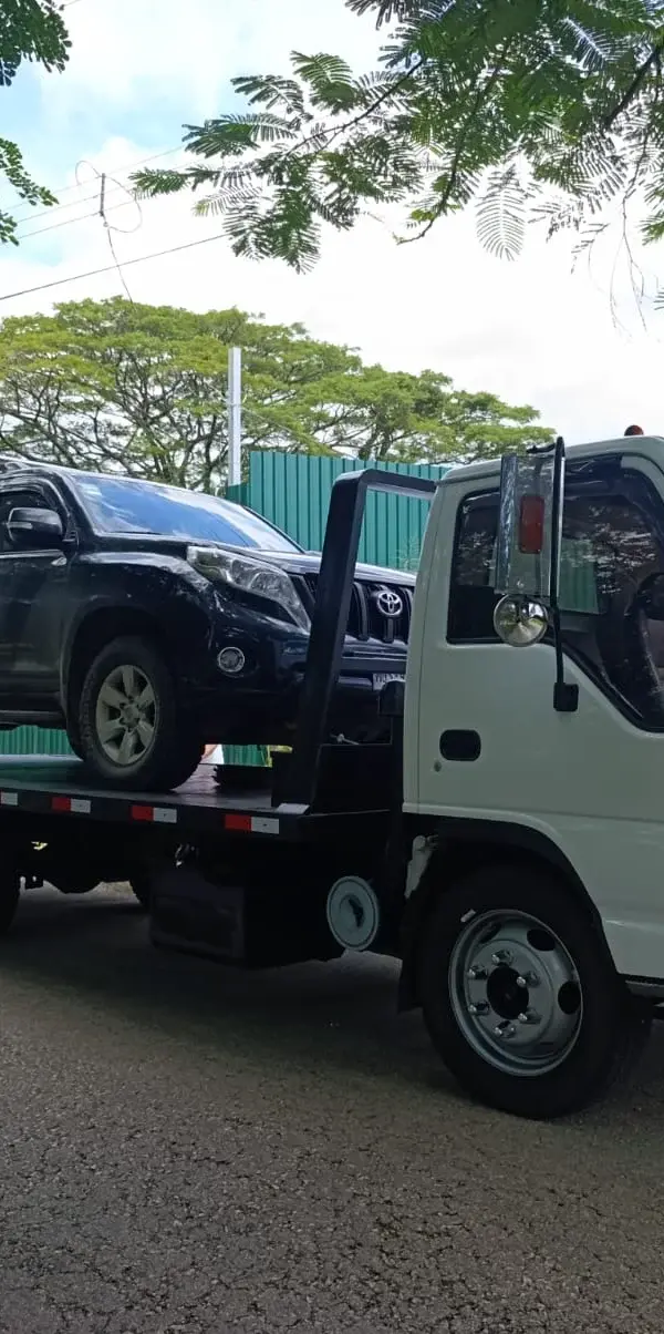 Grúas Guega San Ramón — tow truck — photo 1 of 5