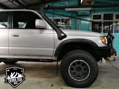 Tierra Tica 4x4