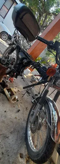 Taller Motos God's Garage