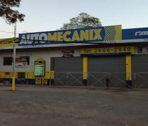 Automecanix Liberia — oil change — storefront photo