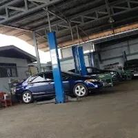 Centro automotriz Viquez