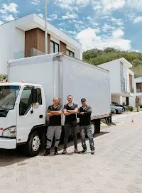 Mudanzas y Transportes Adrian