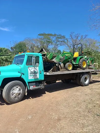 Gruas en Nicoya 1