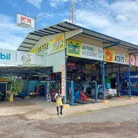 Llantera Interamericana & Lubicentro
