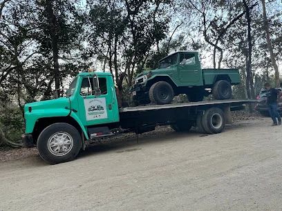 Gruas en Nicoya