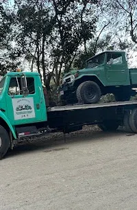 Gruas en Nicoya