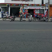 Moto Repuestos RyB