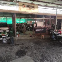 Taller Motos y cuadras Montoya