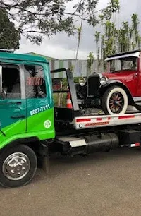 AAA Grúas